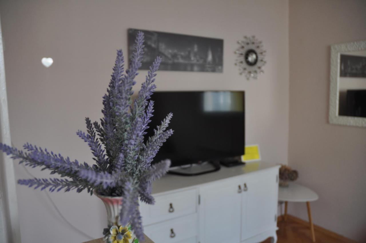 Apartman Visoko Exterior foto